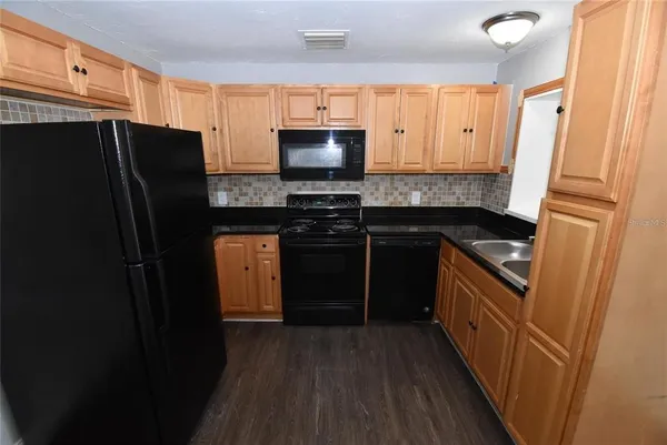 $2,000 | 3116 Ludlow Drive, New Port Richey, FL 34655