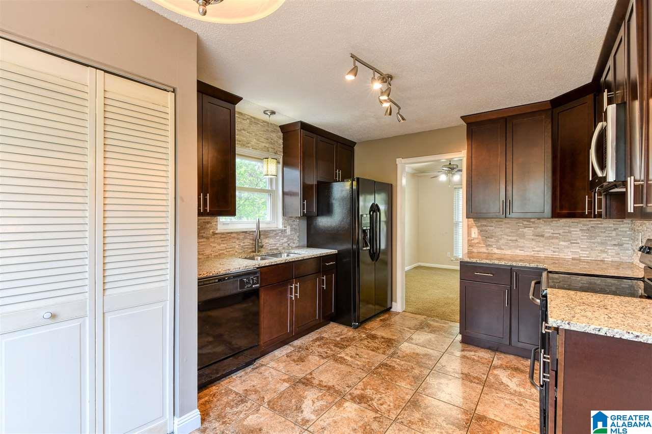 1206 Arrowhead Trail Alabaster, AL 35007 - Photo 20 of 39