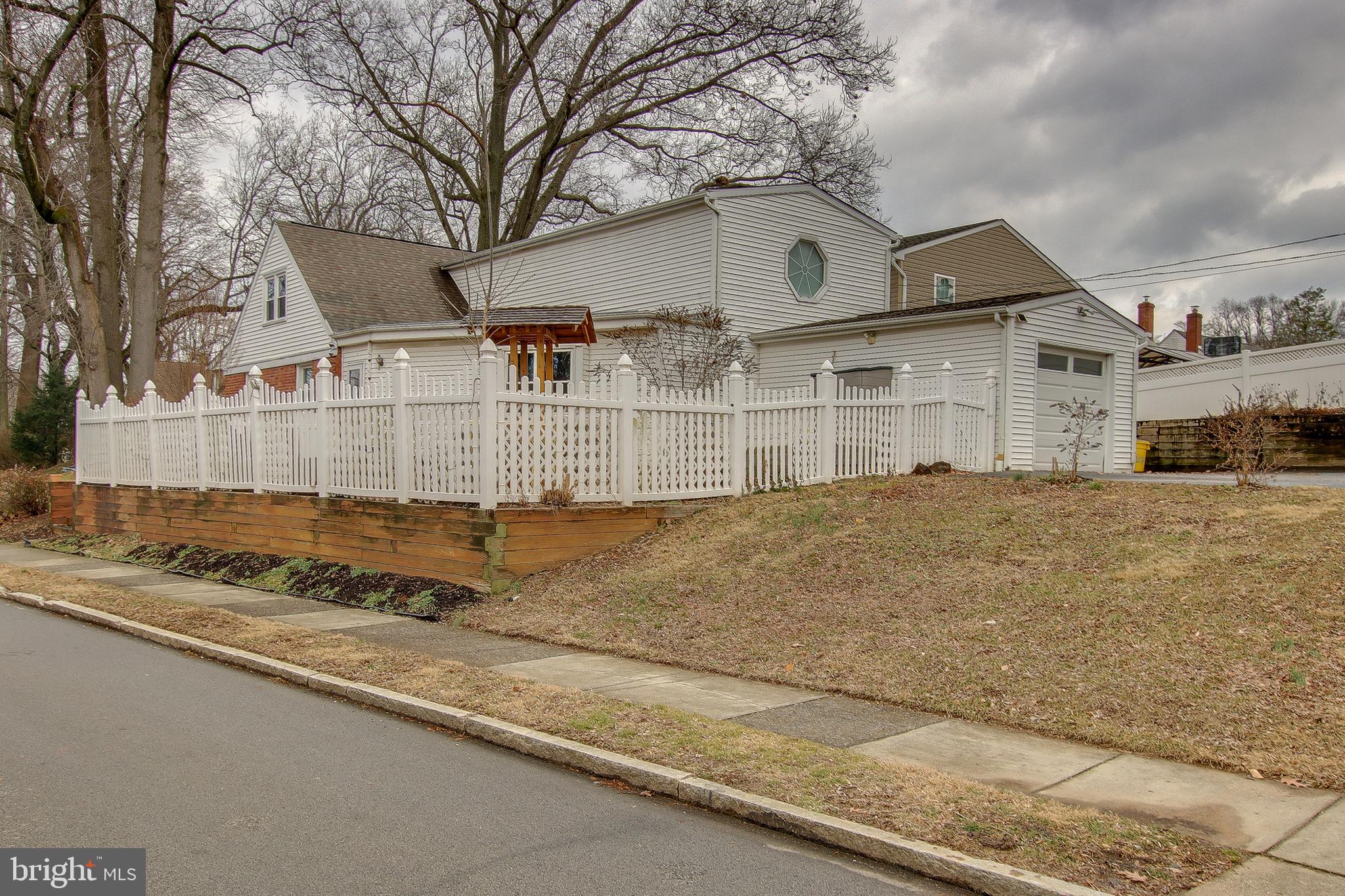 300 Hawarden Road Springfield, PA 19064 - Photo 28 of 28
