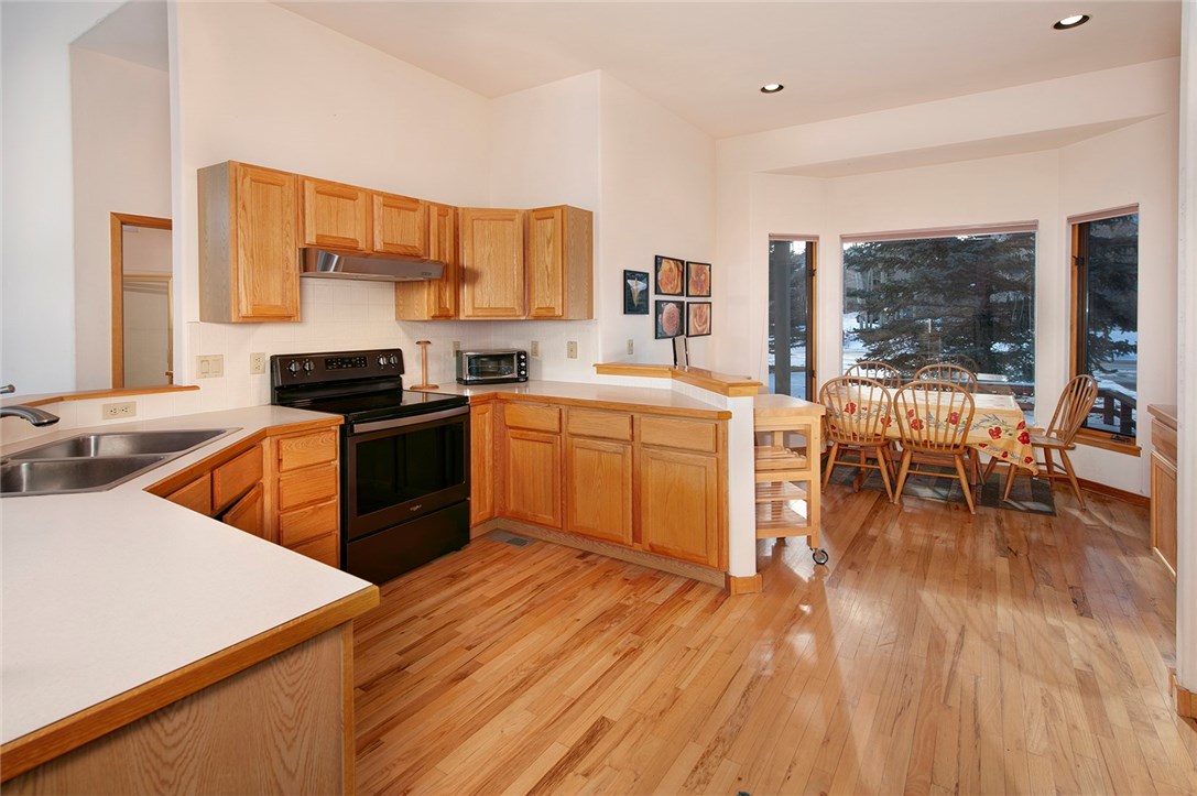 714 Eveningstar Road Silverthorne, CO 80498 - Photo 11 of 28 Gallery Image 11