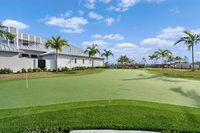 a view of an outdoor space