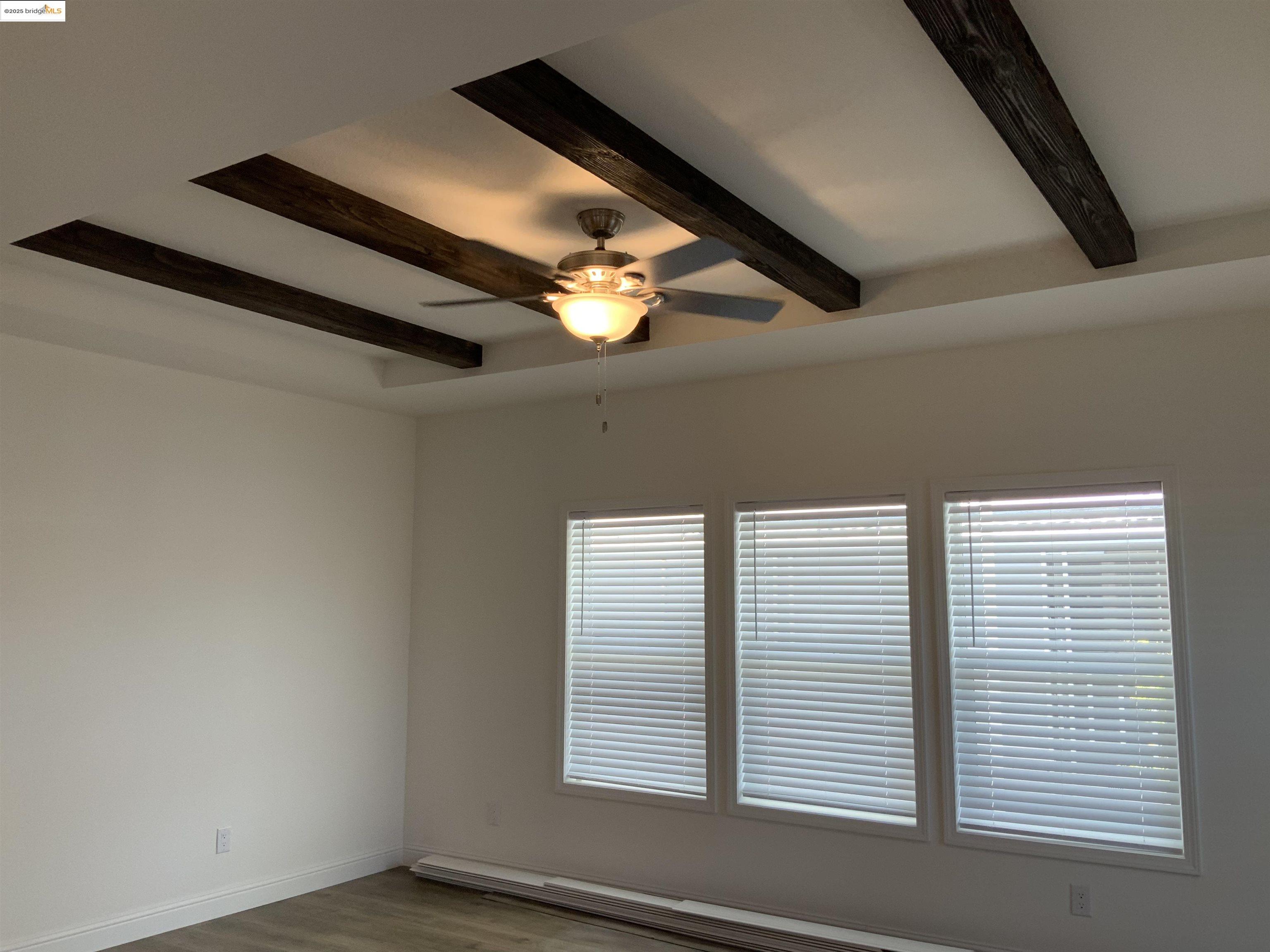 77 Hilo Drive Pittsburg, CA 94565 - Photo 4 of 23 a view of an entryway