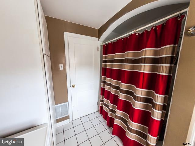 428 Hillcrest Road York, PA 17403 - Photo 12 of 35