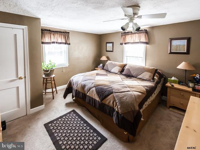 428 Hillcrest Road York, PA 17403 - Photo 13 of 35