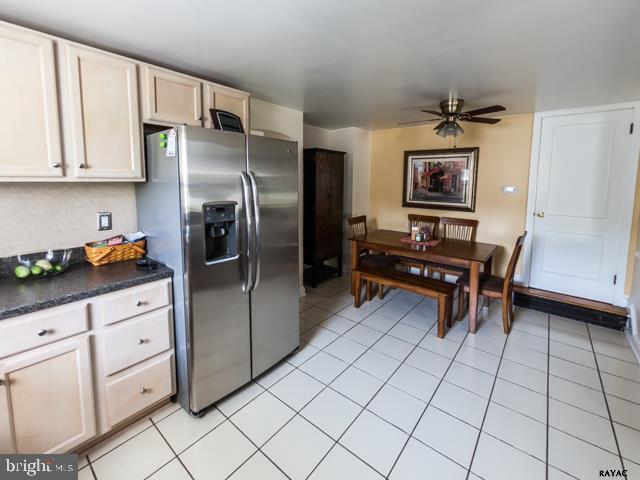 428 Hillcrest Road York, PA 17403 - Photo 9 of 35