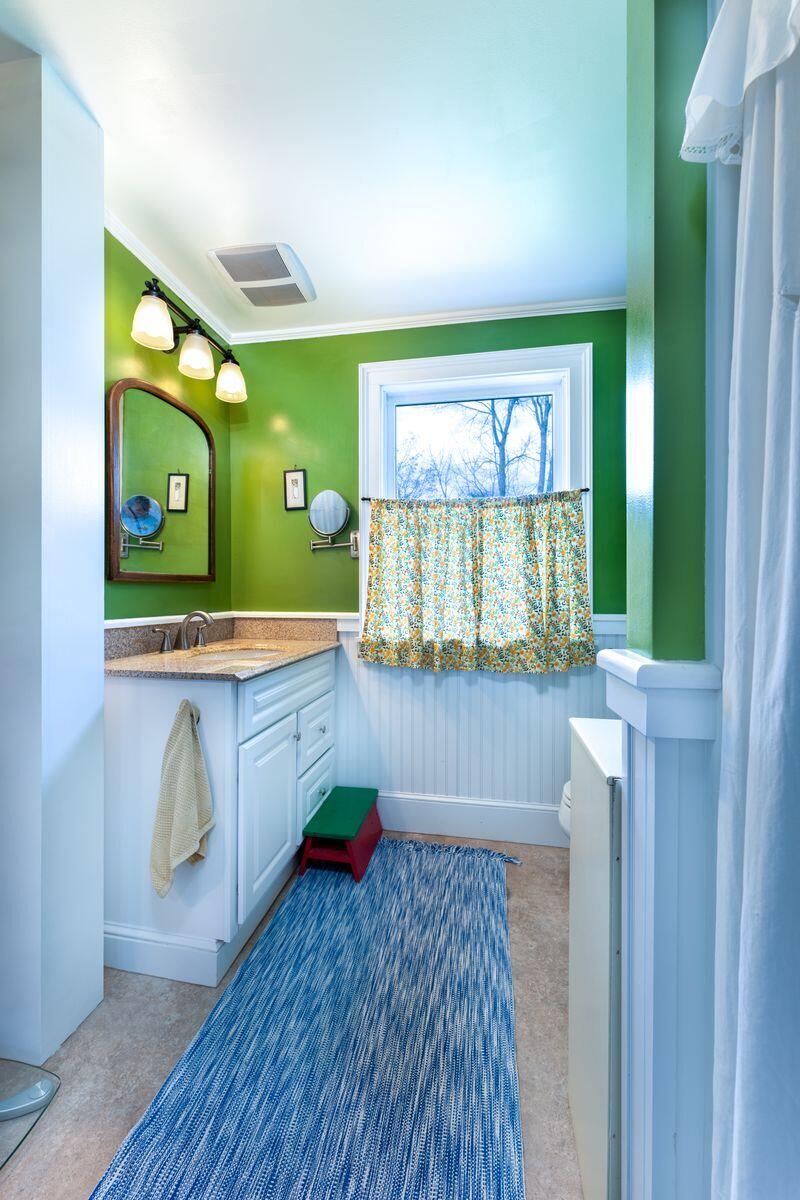 676 Cathance Road Topsham, ME 04086 - Photo 17 of 34 676 Cathance full bath down 1