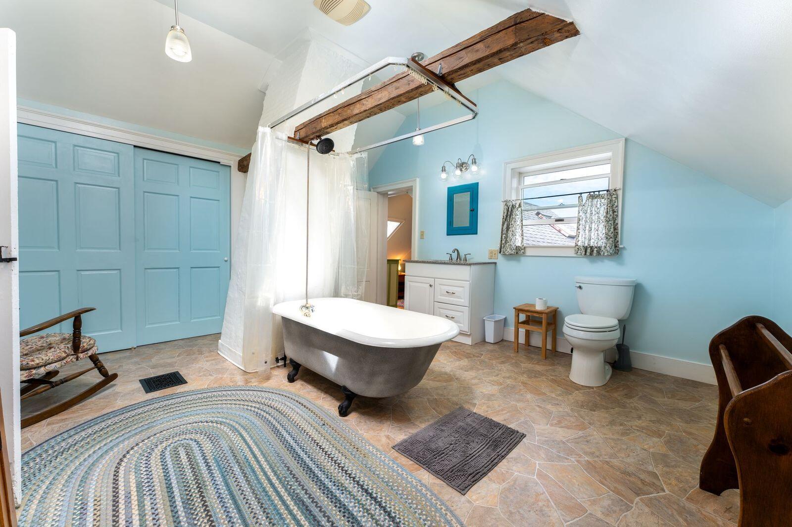 676 Cathance Road Topsham, ME 04086 - Photo 25 of 34 676 Cathance Full bath up