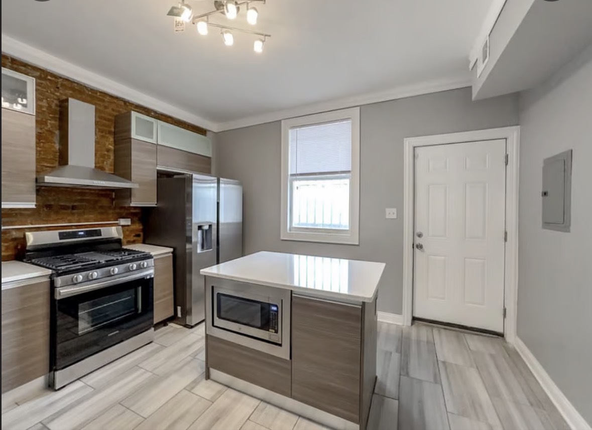 6500 South Rhodes Avenue, Unit 2 Chicago, IL 60637 - Photo 2 of 12