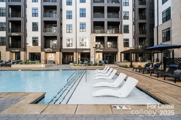 $3,700 | 4220 Colony Plaza Drive, Unit 32A, Charlotte, NC 28211