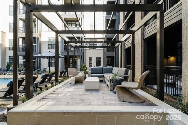 $3,699 | 4220 Colony Plaza Drive, Unit 32A, Charlotte, NC 28211