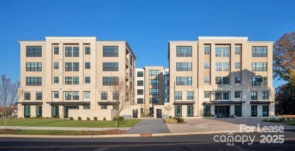$3,700 | 4220 Colony Plaza Drive, Unit 32A, Charlotte, NC 28211