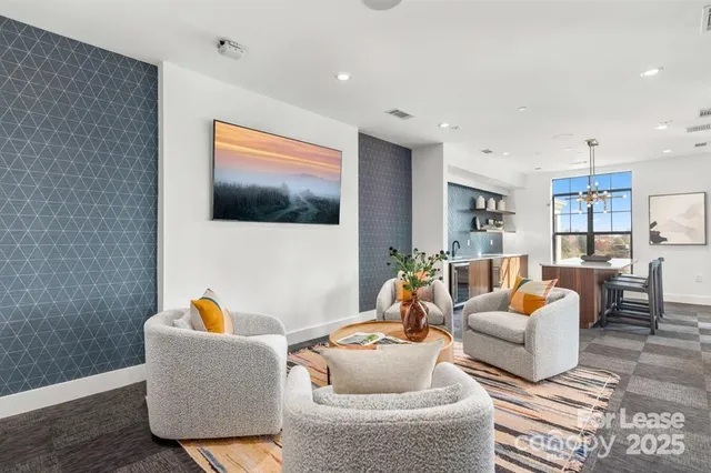 $3,699 | 4220 Colony Plaza Drive, Unit 32A, Charlotte, NC 28211