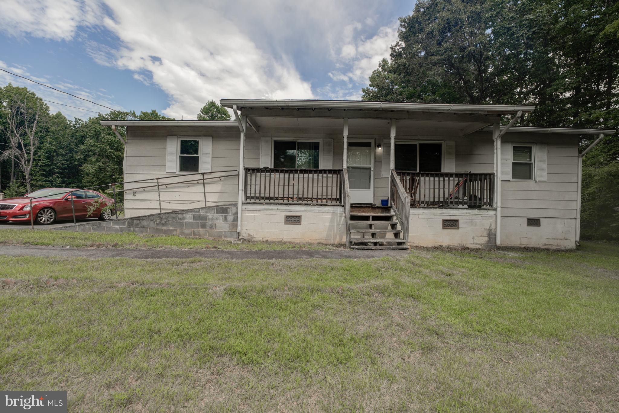 1850 Oakland Road Louisa, VA 23093 - Photo 1 of 18 Gallery Image 1