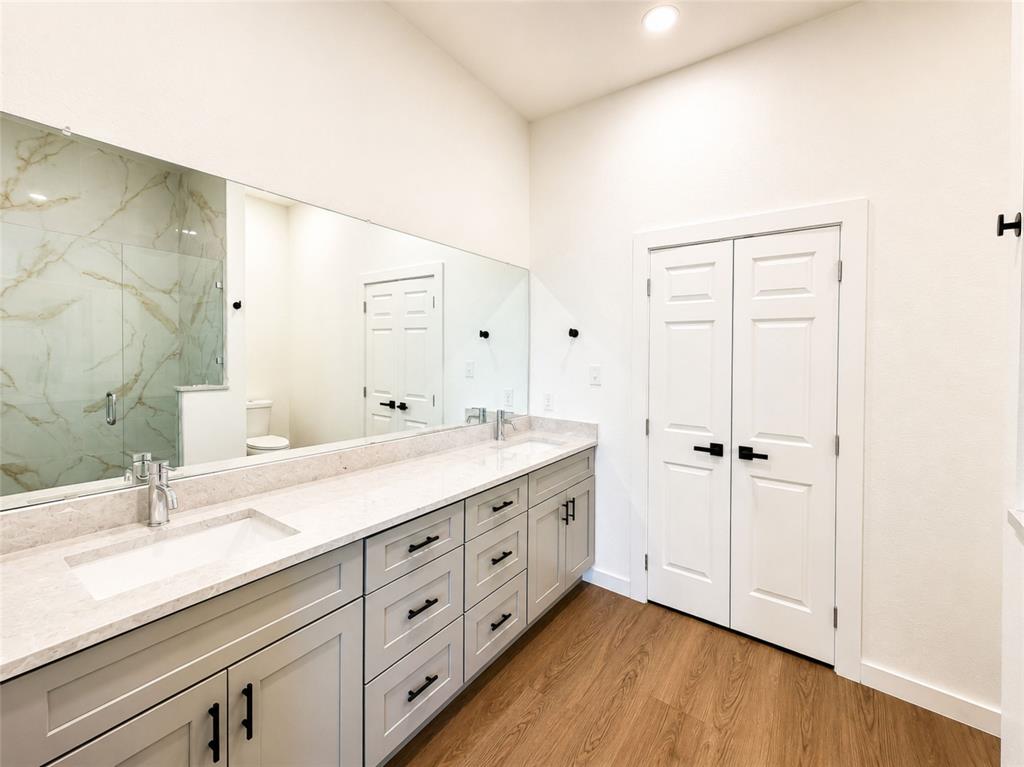 130 Zion Road Greenville, TX 75402 - Photo 4 of 9