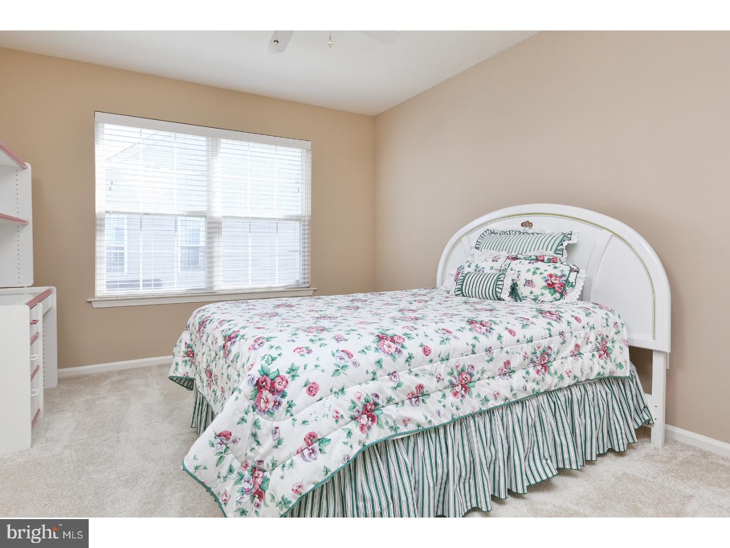 35 Stratton Lane Sewell, NJ 08080 - Photo 14 of 20 Bedroom 2