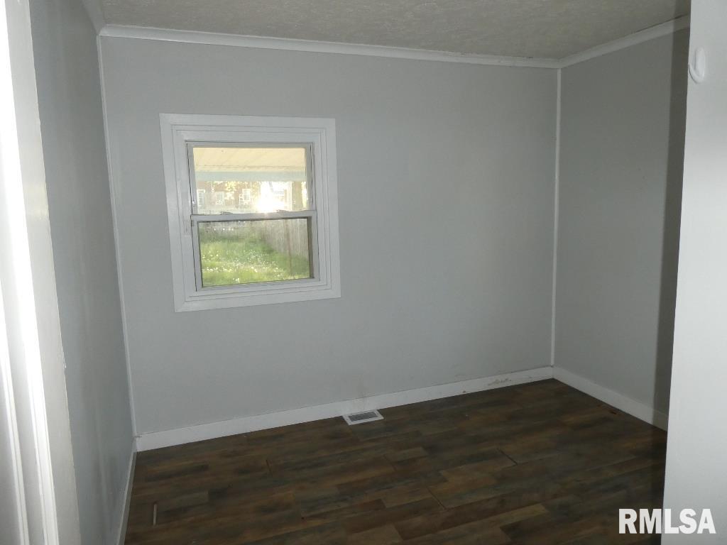 2523 South 8th Street Springfield, IL 62703 - Photo 12 of 27