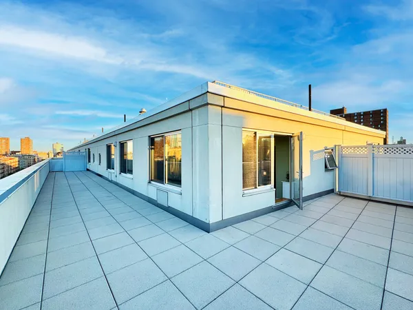 $849,000 | 300 West 145th Street, Unit 7D | Central Harlem