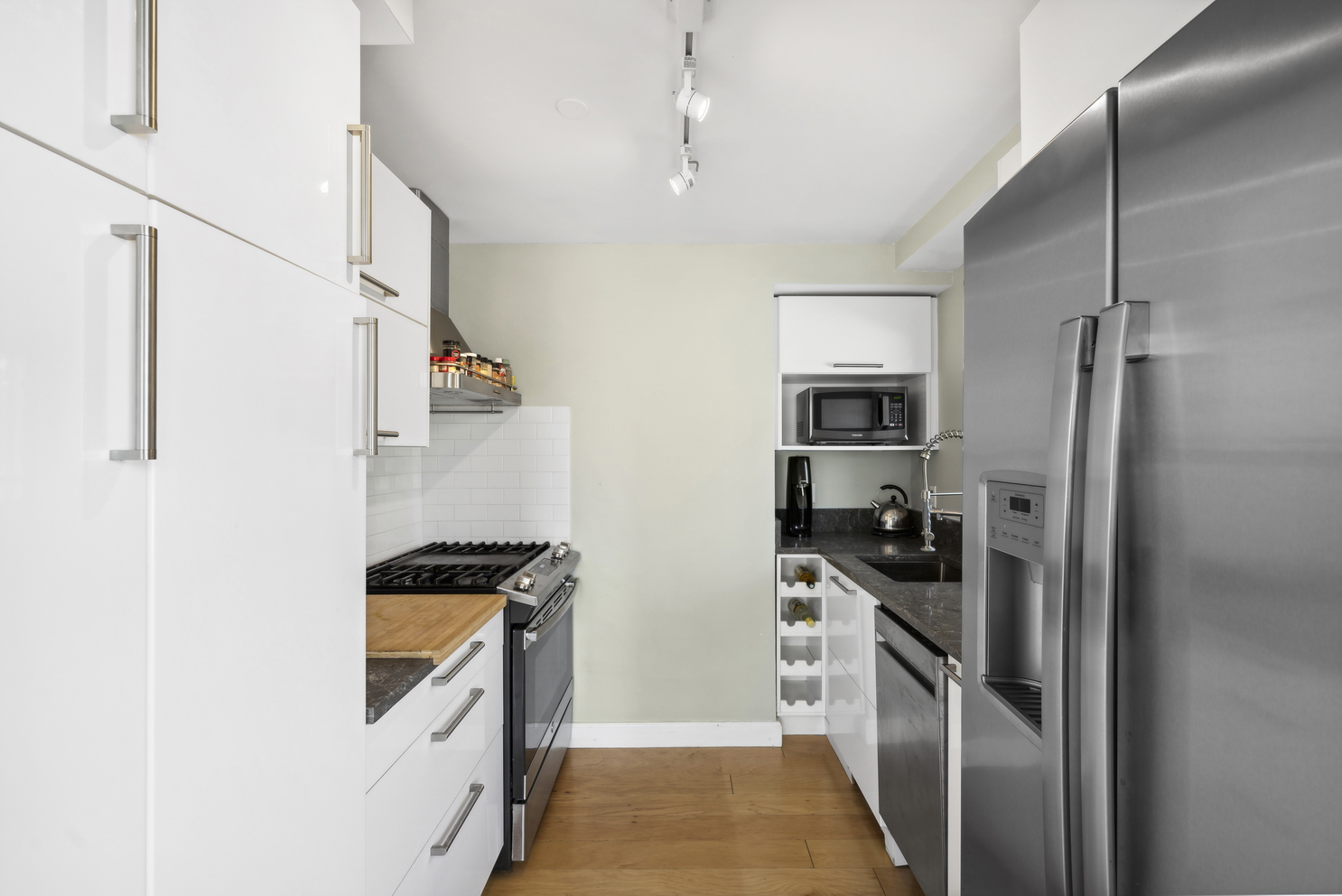 300 West 145th Street, Unit 7D Manhattan, NY 10039 - Photo 10 of 20