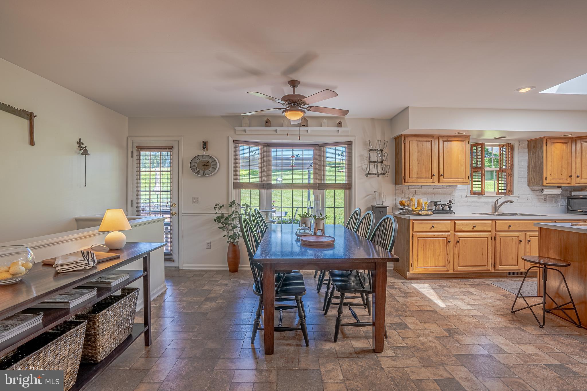 3203 Kaetzel Road Rohrersville, MD 21779 - Photo 8 of 34 Dining room Pic 1