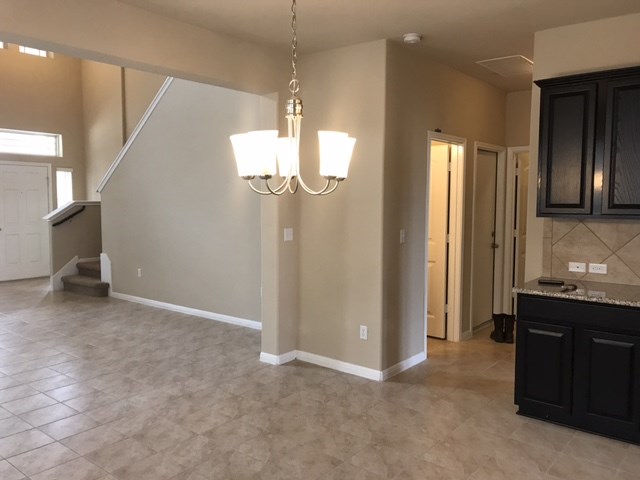1509 Hamiltons Way Leander, TX 78641 - Photo 11 of 34 Dining room