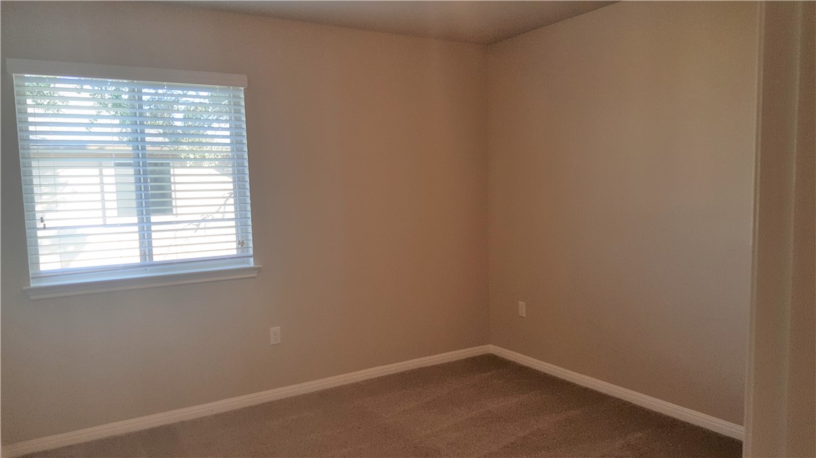 1509 Hamiltons Way Leander, TX 78641 - Photo 24 of 34 large guest bedroom 1