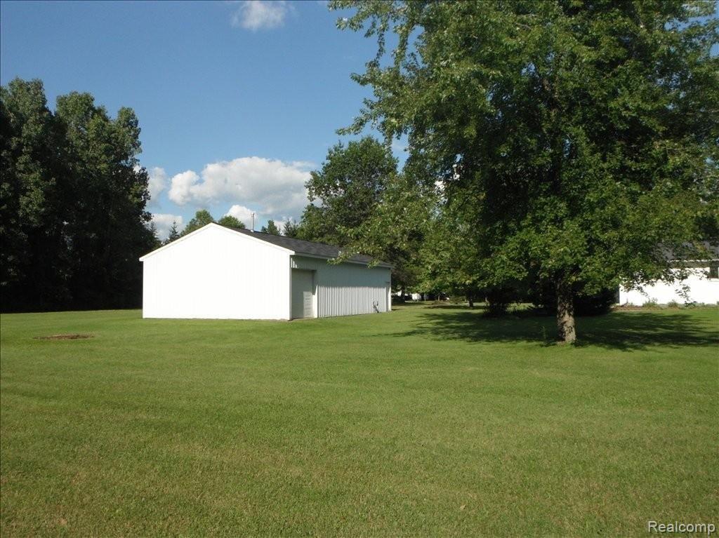 18700 Haggerty Road Belleville, MI 48111 - Photo 17 of 22 Back house view