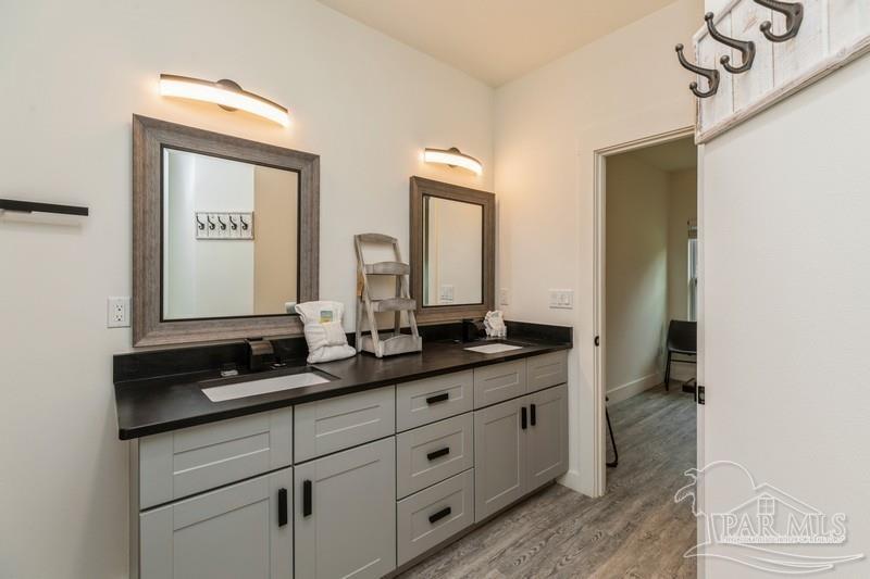 2398 Crescent Wood Road Navarre, FL 32566 - Photo 28 of 40 Gallery Image 28