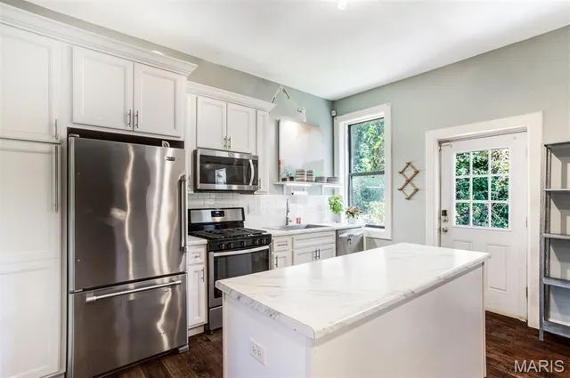 $200,000 | 938 Catalpa Street, St. Louis, MO 63112