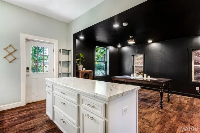 $200,000 | 938 Catalpa Street, St. Louis, MO 63112