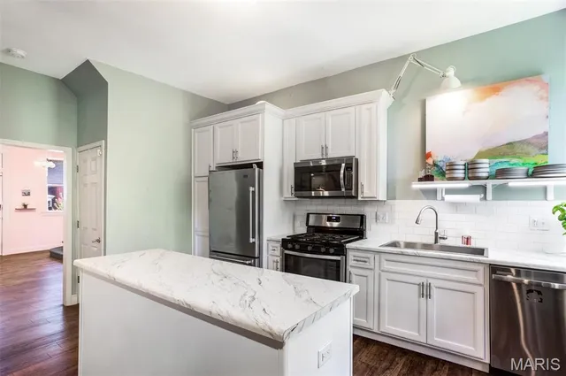 $200,000 | 938 Catalpa Street, St. Louis, MO 63112