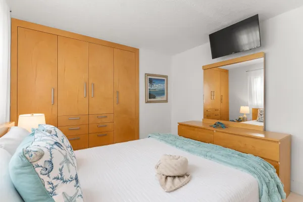 $266,999 | 3225 Northeast 16th Street, Unit 19A, Pompano Beach, FL 33062