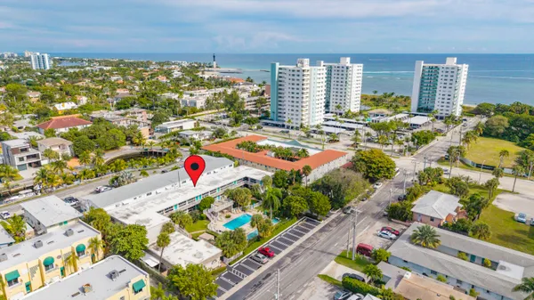 $266,999 | 3225 Northeast 16th Street, Unit 19A, Pompano Beach, FL 33062