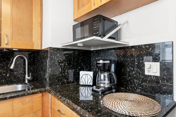 $266,999 | 3225 Northeast 16th Street, Unit 19A, Pompano Beach, FL 33062