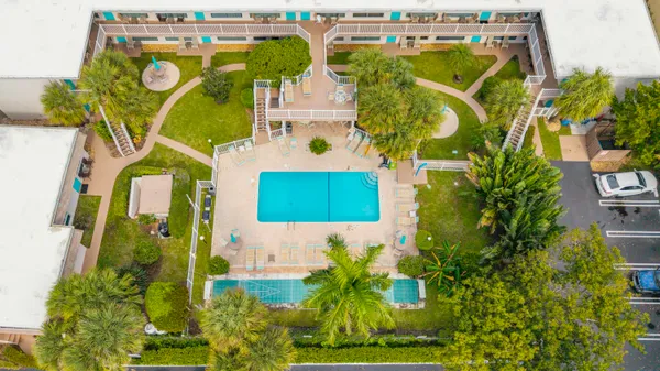 $266,999 | 3225 Northeast 16th Street, Unit 19A, Pompano Beach, FL 33062