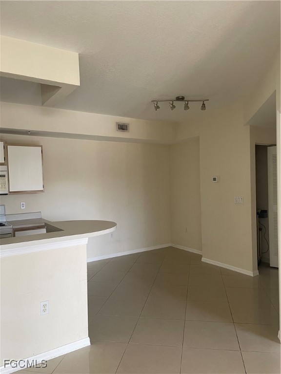 6360 Aragon Way, Unit 306 Fort Myers, FL 33966 - Photo 7 of 19