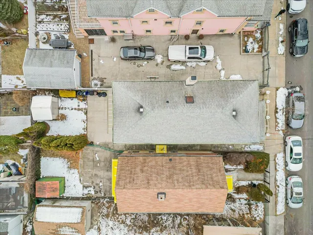 $999,000 | 2925 Morgan Avenue | Pelham Gardens