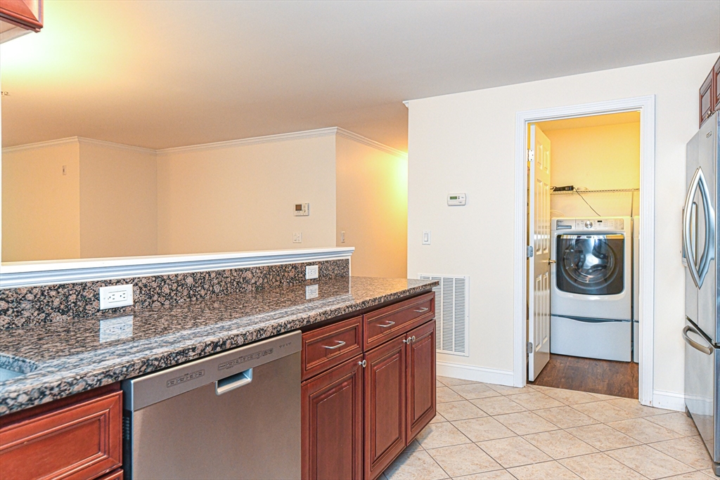 181 Littleton Road, Unit 434 Chelmsford, MA 01824 - Photo 13 of 42