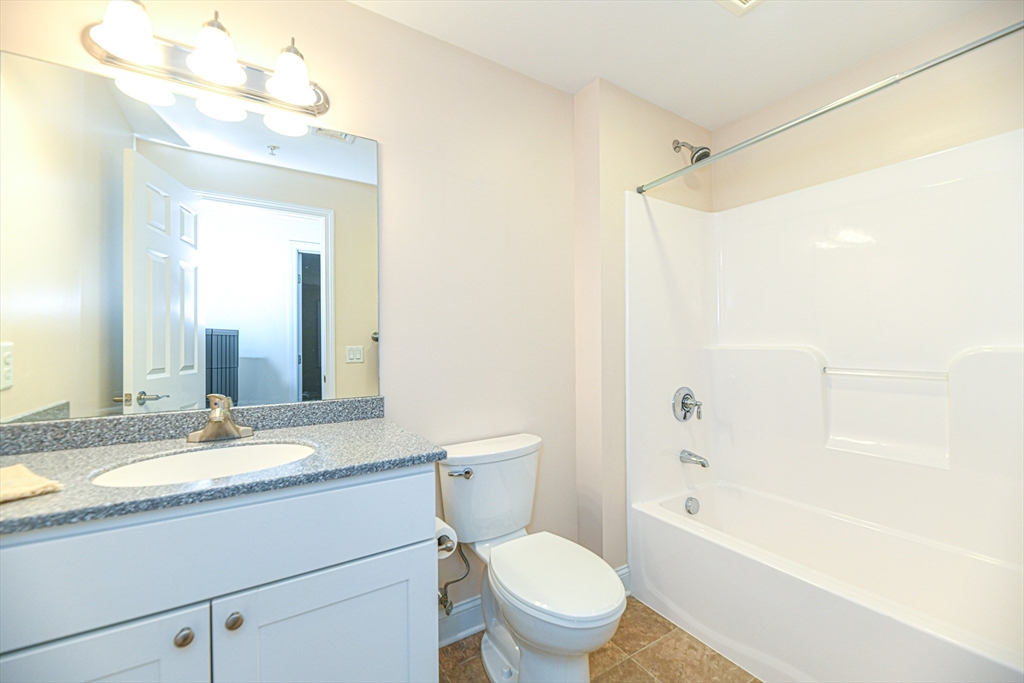 181 Littleton Road, Unit 434 Chelmsford, MA 01824 - Photo 23 of 42