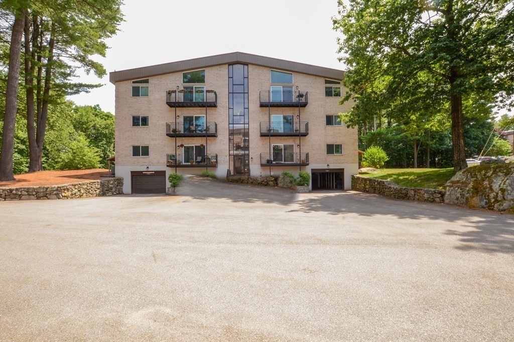 181 Littleton Road, Unit 434 Chelmsford, MA 01824 - Photo 5 of 42