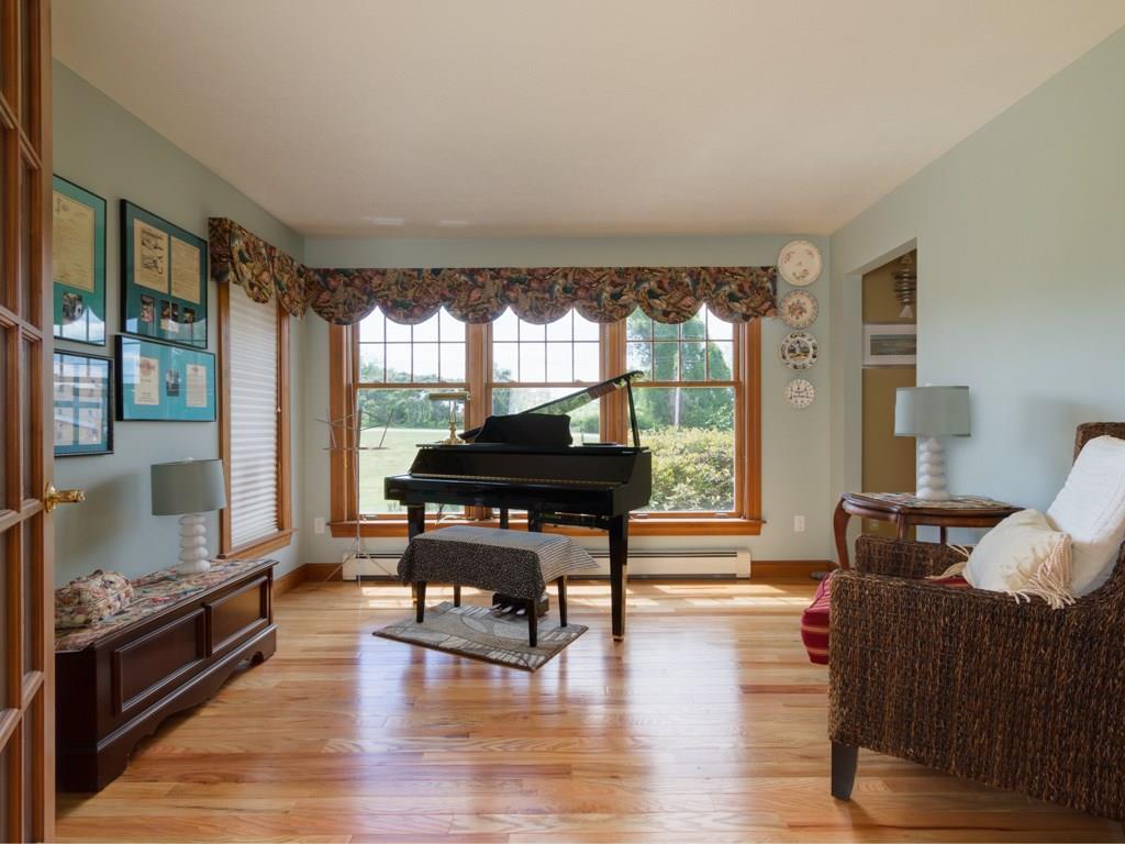 116 Fogg Road Scarborough, ME 04074 - Photo 11 of 35 Photo