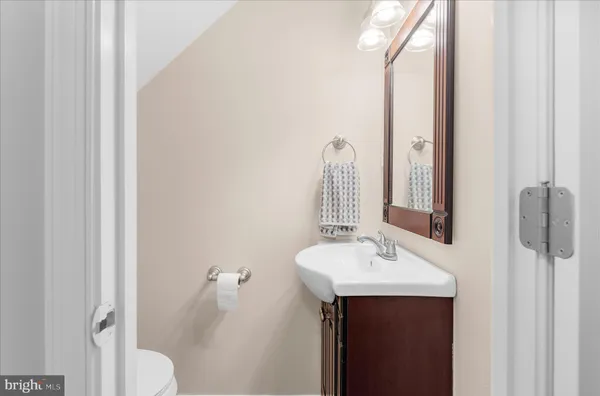 $365,000 | 137 Arundel Road, Pasadena, MD 21122