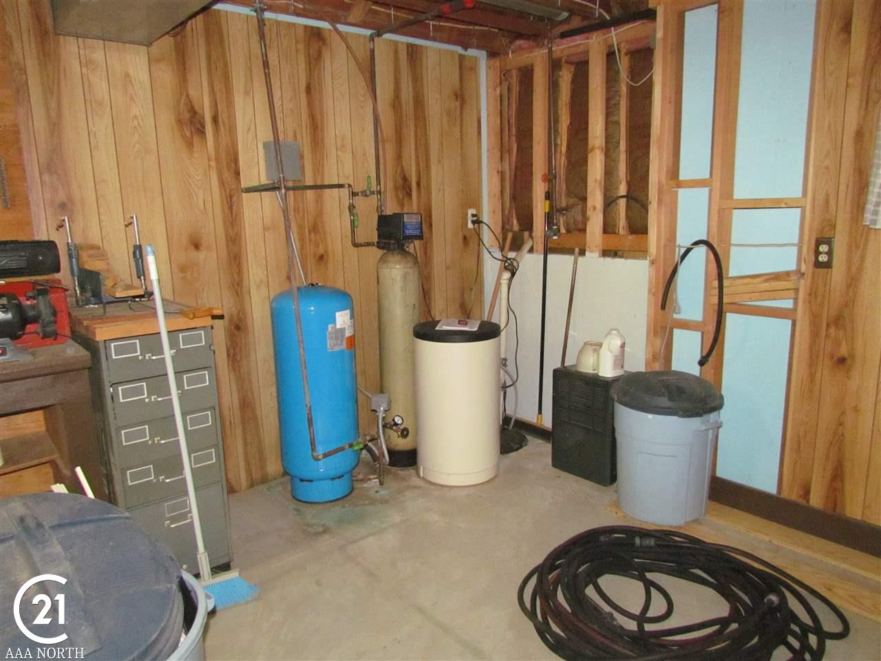 5486 Clarkston Road Clarkston, MI 48348 - Photo 23 of 31