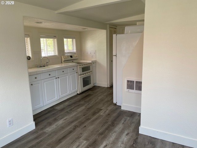 5 Mill Street, Unit B2 Ridgefield, WA 98642 - Photo 4 of 19 Gallery Image 4