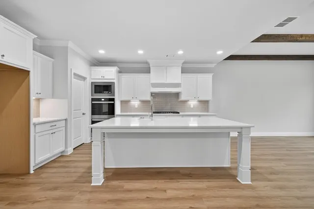 $587,995 | 5587 Spring Street, Flowery Branch, GA 30542