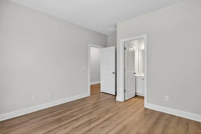 $587,995 | 5587 Spring Street, Flowery Branch, GA 30542