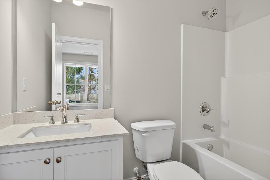 5587 Spring Street Flowery Branch, GA 30542 - Photo 7 of 69