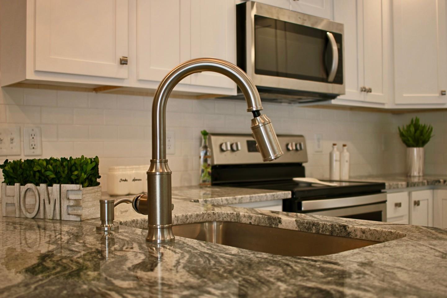 75 Oak Hills Road Pinehurst, NC 28374 - Photo 11 of 33 Kitchen