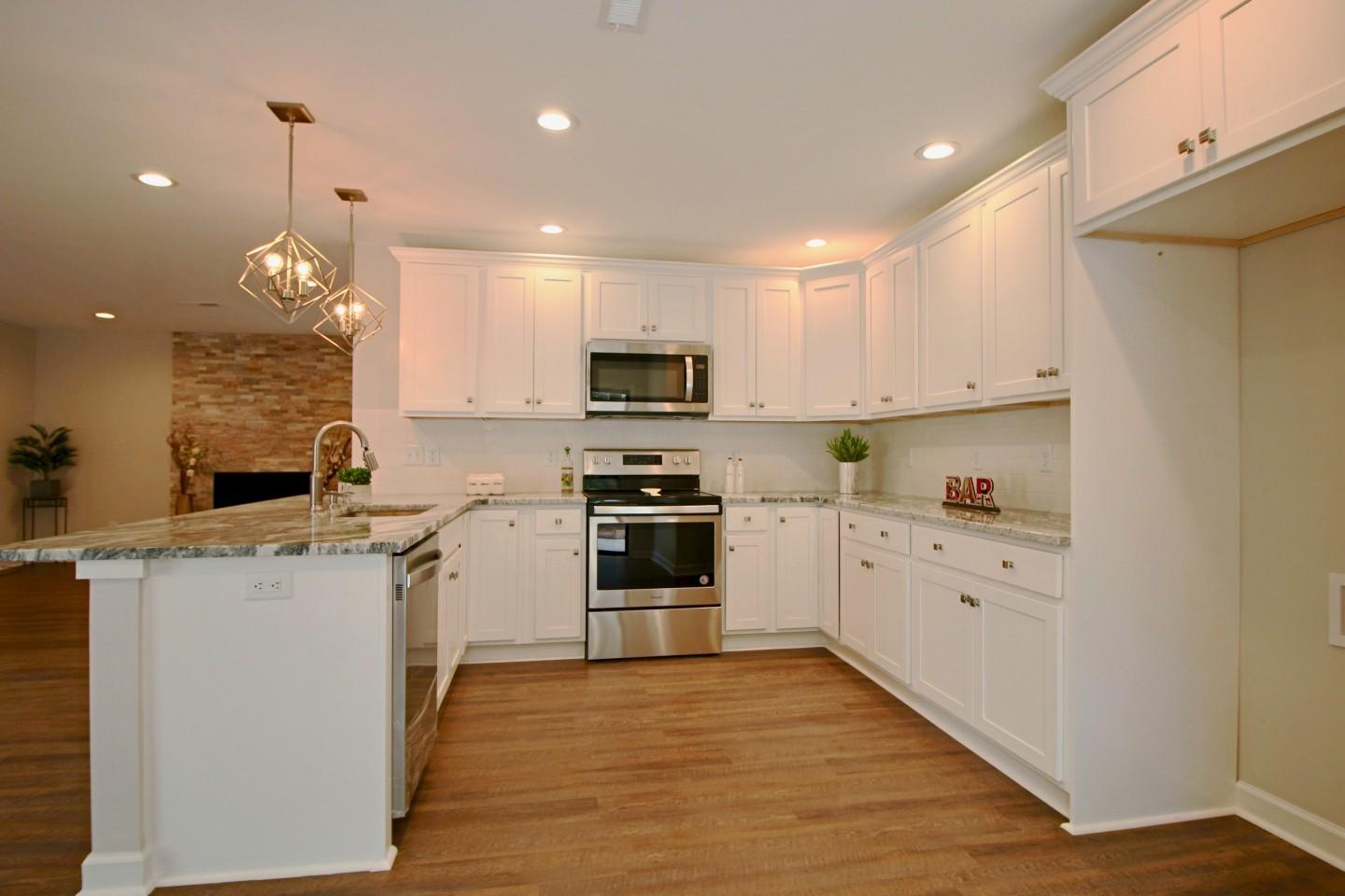 75 Oak Hills Road Pinehurst, NC 28374 - Photo 8 of 33 Kitchen