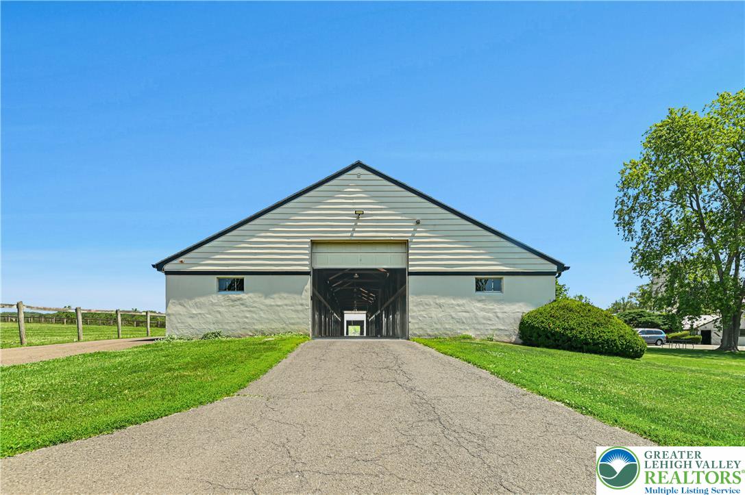 1194 Street Road Buckingham, PA 18938 - Photo 44 of 56