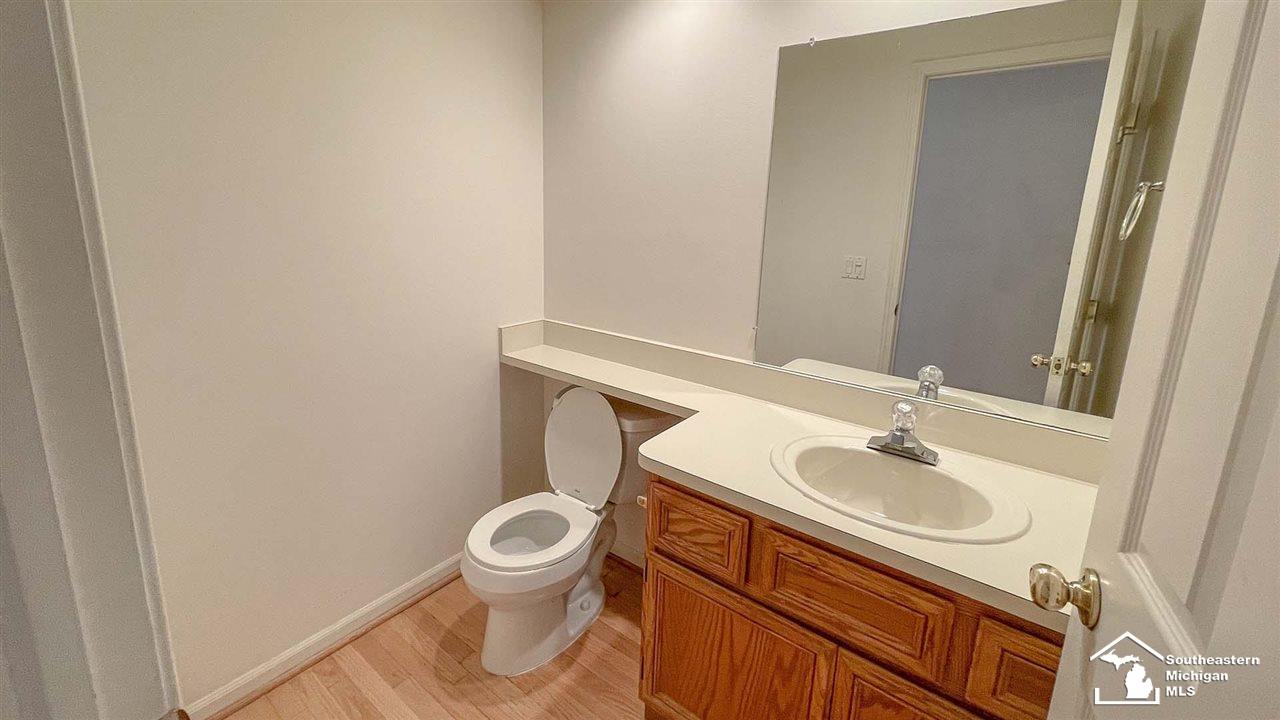 516 Buttercup Drive Rochester Hills, MI 48307 - Photo 9 of 30